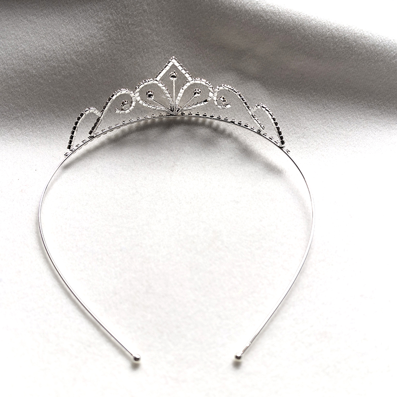 Zilverkleurige strass bruidskr - Tech Accessories For Women recensie en prijs